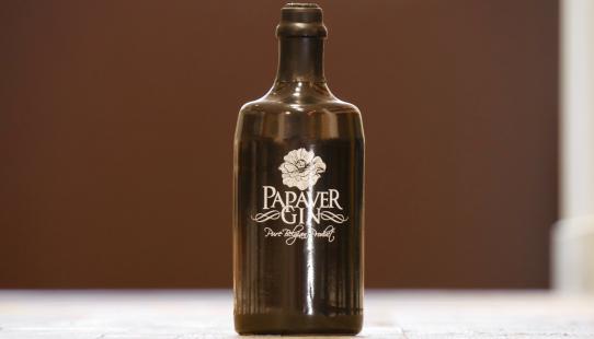 Rubbens Papaver Gin 70 cl in winkel