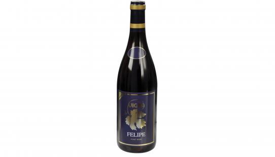 Felipe Pinot Noir Vigna wijnfles met etiket voorkant